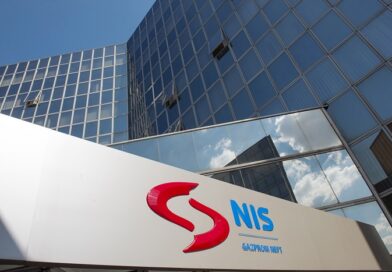 Rusi pristali da prodaju svoj deo vlasništva u Naftnoj industriji Srbije (NIS)