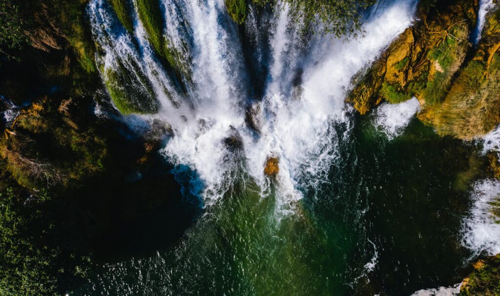 photo of waterfalls during daytime