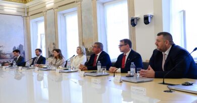 Plenković sa predstavnicima kompanije koja će graditi gasovod Južna interkonekcija