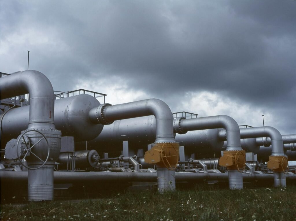 industrial metal pipes
